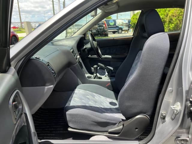 1998 Nissan Skyline JDM car for sale — photo 12 of 16