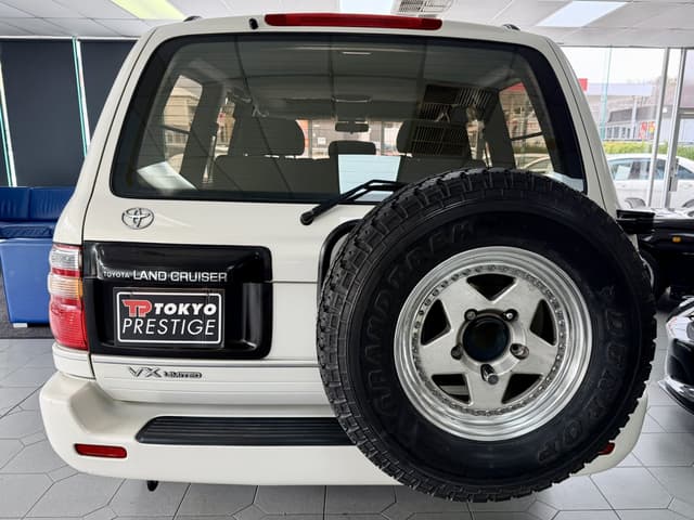 1998 Toyota Land Cruiser JDM car for sale — photo 4 of 5