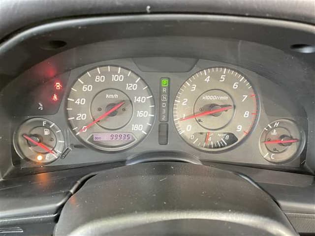 2000 Nissan Skyline JDM car for sale — photo 22 of 25