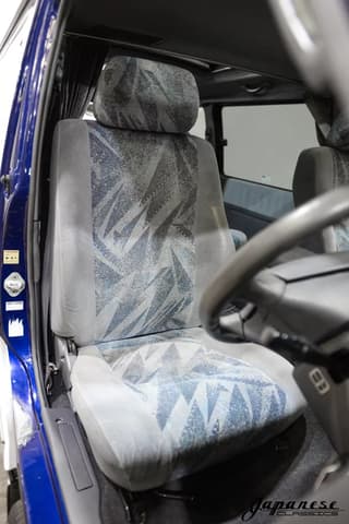 1996 Toyota HiAce JDM car for sale — photo 15 of 25