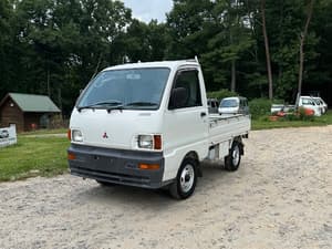 1997 Mitsubishi Minicab JDM car for sale