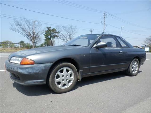 1993 Nissan Skyline JDM car for sale — photo 6 of 25