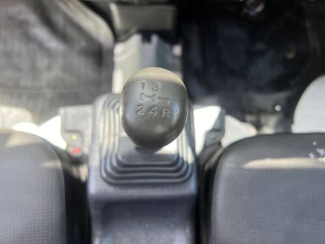 1997 Suzuki Carry JDM car for sale — photo 3 of 16