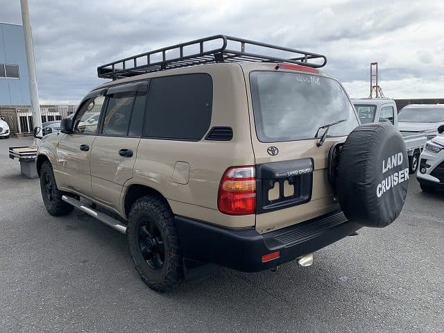 2000 Toyota Land Cruiser JDM car for sale — photo 2 of 11