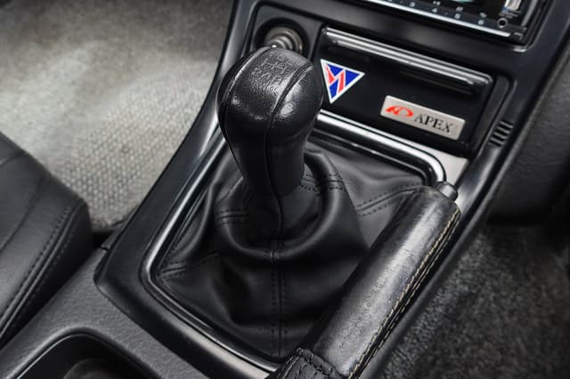 1990 Nissan Skyline JDM car for sale — photo 25 of 25