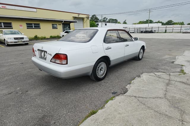 1996 Nissan Cedric JDM car for sale — photo 2 of 20