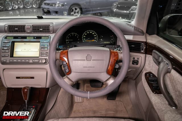 1999 Toyota Majesta JDM car for sale — photo 3 of 25