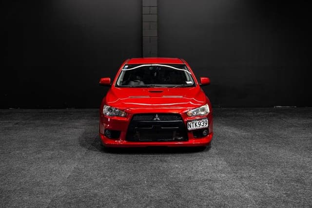 2007 Mitsubishi Lancer Evolution JDM car for sale — photo 8 of 18