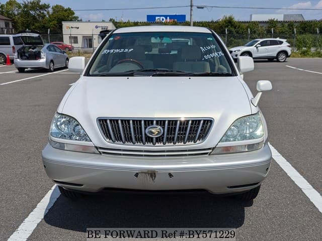 2001 Toyota Harrier JDM car for sale — photo 8 of 25