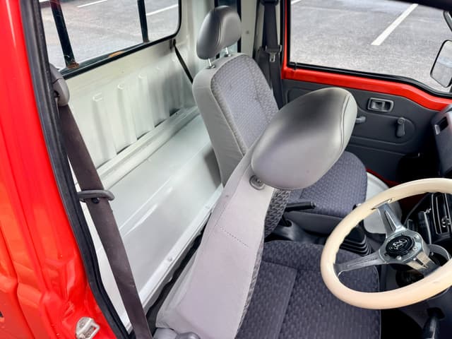 2000 Daihatsu Hijet JDM car for sale — photo 17 of 17