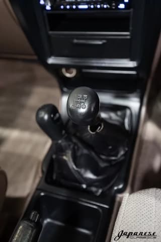 1998 Toyota Hilux Surf JDM car for sale — photo 11 of 25