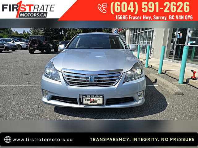 2010 Toyota Crown JDM car for sale — photo 3 of 20