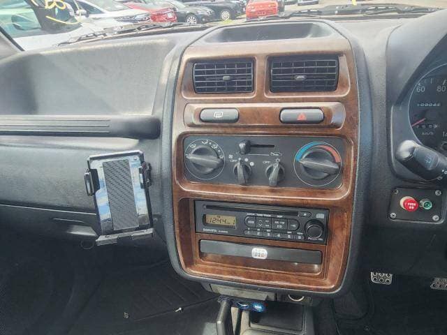 1998 Mitsubishi Pajero Mini JDM car for sale — photo 5 of 9