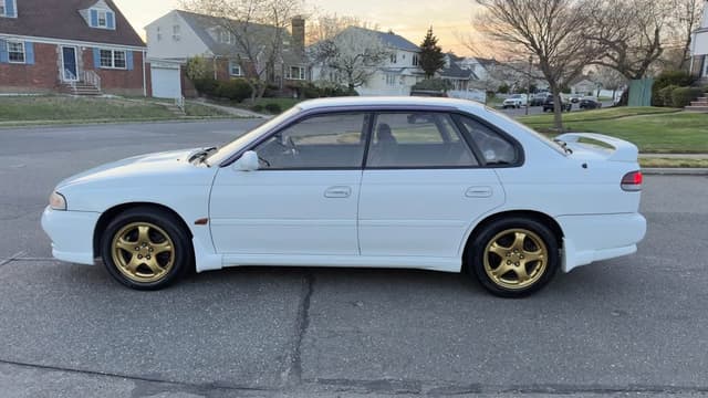 1997 Subaru Legacy JDM car for sale — photo 2 of 18