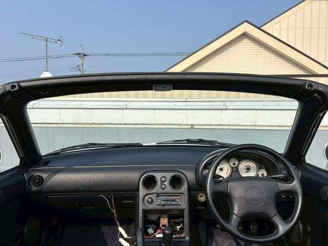 1998 Mazda Roadster (Eunos Roadster / MX-5) JDM car for sale — photo 5 of 20