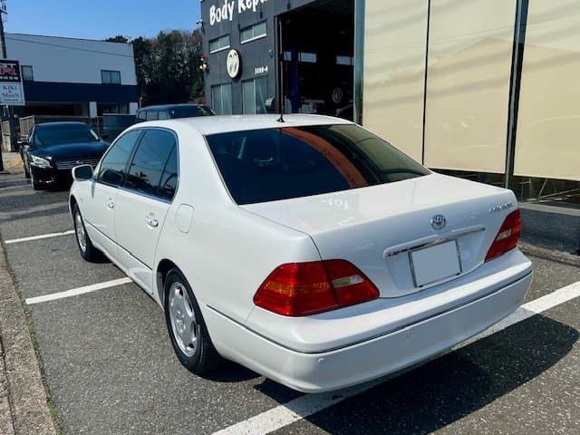 2001 Toyota Celsior JDM car for sale — photo 6 of 25