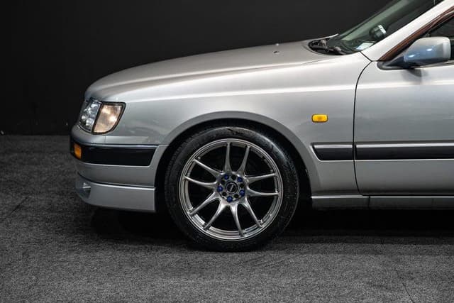 1997 Nissan Stagea JDM car for sale — photo 7 of 20