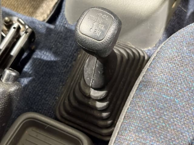 1999 Mitsubishi Pajero Mini JDM car for sale — photo 17 of 25