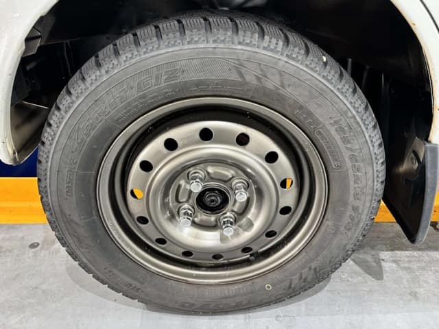 2001 Suzuki Carry JDM car for sale — photo 17 of 24