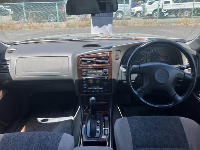 1999 Nissan Stagea JDM car for sale — photo 6 of 11