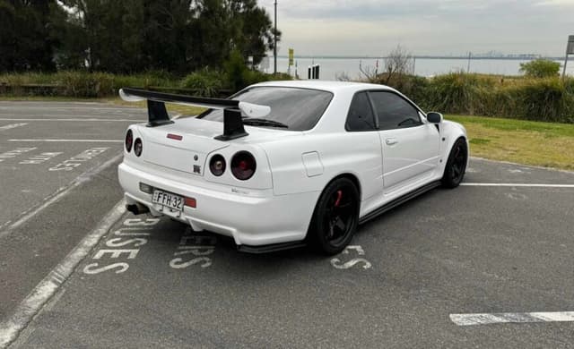 1999 Nissan Skyline JDM car for sale — photo 7 of 10