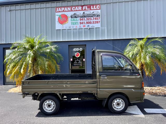 1994 Mitsubishi Minicab JDM car for sale — photo 14 of 17
