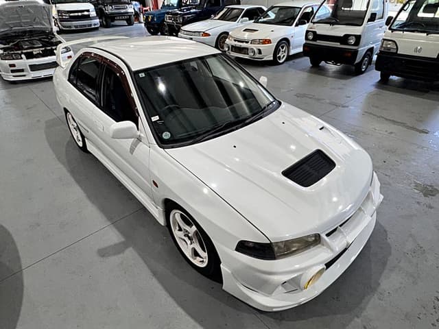 1997 Mitsubishi Lancer Evolution JDM car for sale — photo 9 of 25