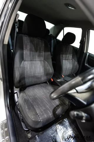 1999 Toyota Altezza JDM car for sale — photo 14 of 25