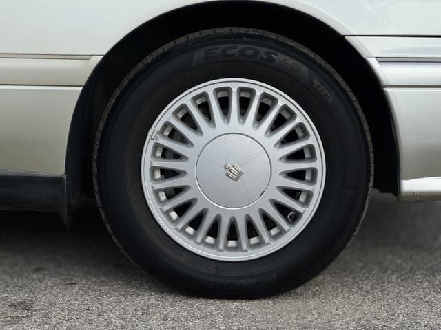 1996 Toyota Crown JDM car for sale — photo 13 of 25
