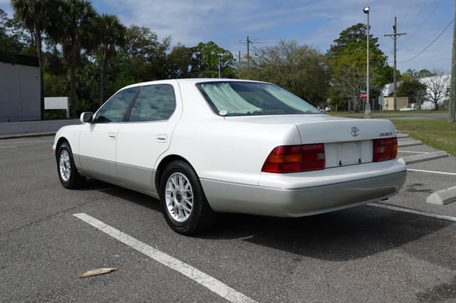1997 Toyota Celsior JDM car for sale — photo 11 of 21