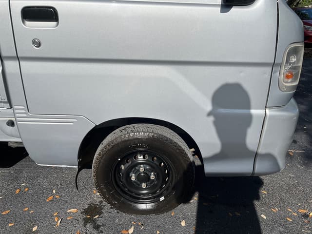 1999 Daihatsu Hijet JDM car for sale — photo 10 of 16