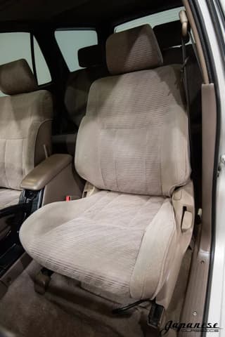 1998 Toyota Hilux Surf JDM car for sale — photo 17 of 25