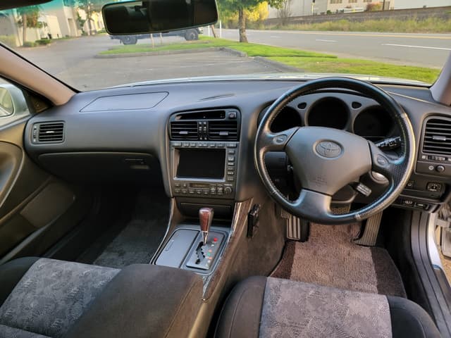 1997 Toyota Aristo JDM car for sale — photo 2 of 12
