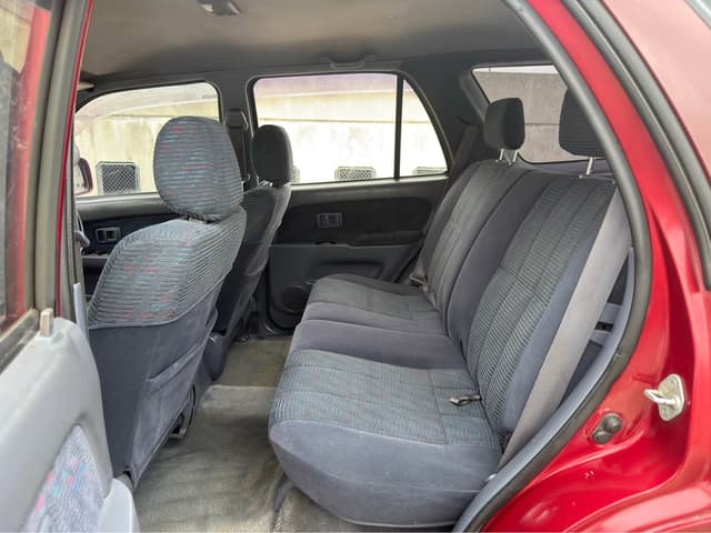 1995 Toyota Hilux Surf JDM car for sale — photo 12 of 19