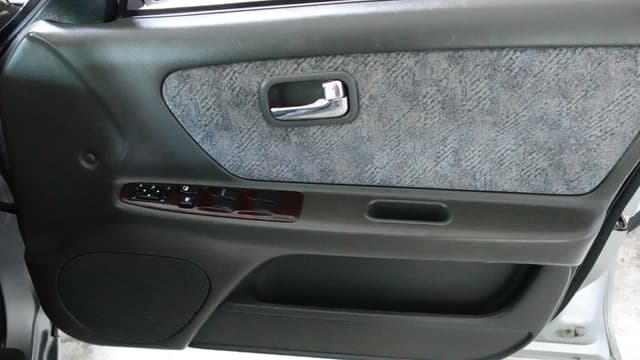 1999 Nissan Stagea JDM car for sale — photo 15 of 17
