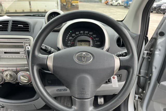 2009 Toyota JDM car for sale — photo 11 of 25