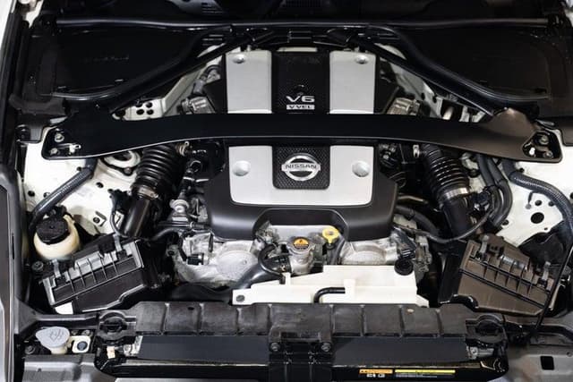 2009 Nissan Fairlady Z JDM car for sale — photo 11 of 13