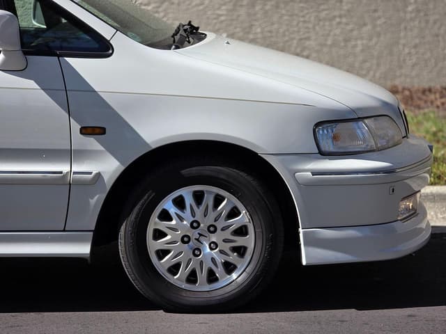1997 Honda Odyssey JDM car for sale — photo 16 of 25