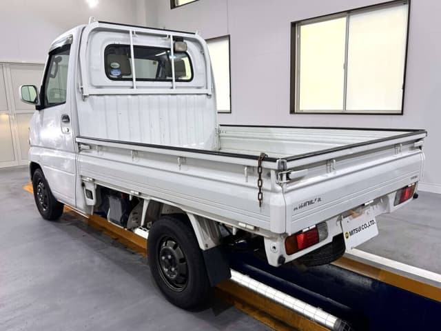 2005 Mitsubishi Minicab JDM car for sale — photo 3 of 10