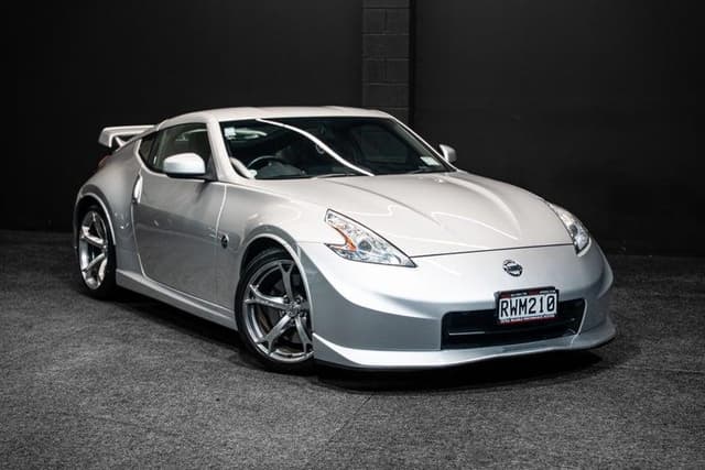 2010 Nissan Fairlady Z JDM car for sale — photo 6 of 20