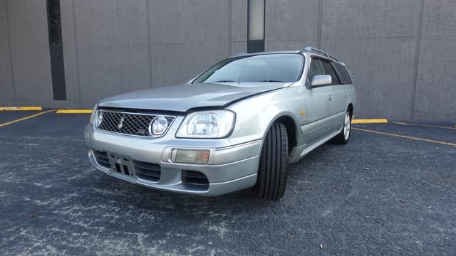 1999 Nissan Stagea JDM car for sale — photo 2 of 15