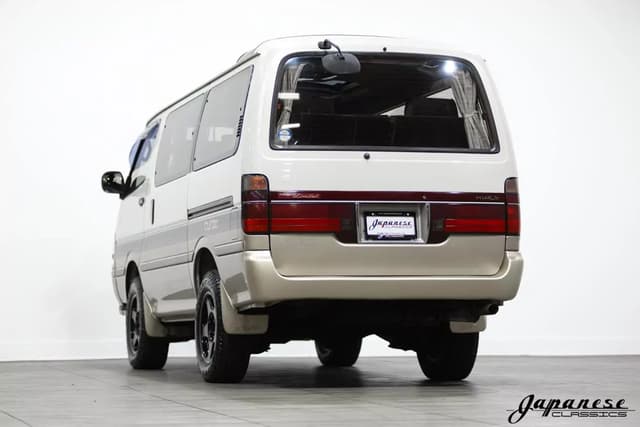 1995 Toyota HiAce JDM car for sale — photo 6 of 25