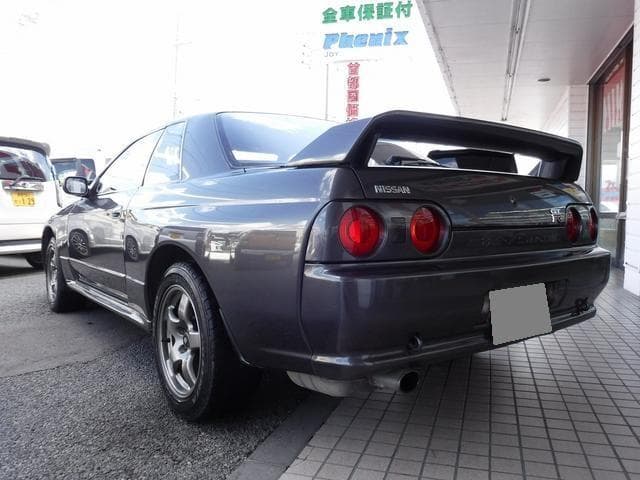1991 Nissan Skyline JDM car for sale — photo 10 of 25