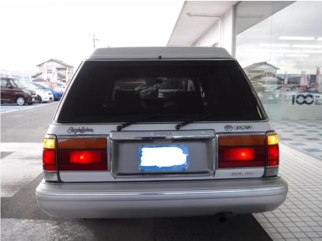 1993 Toyota Crown JDM car for sale — photo 7 of 20