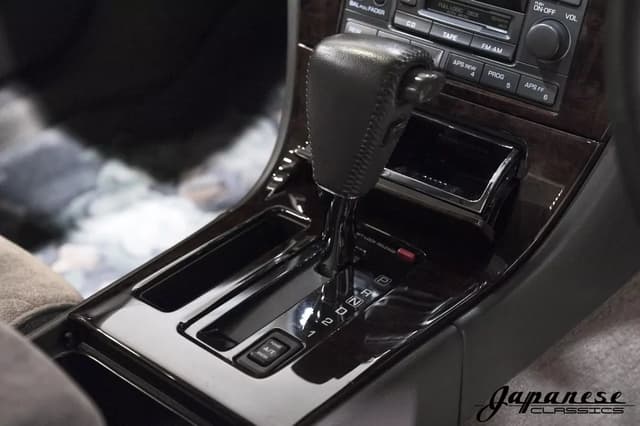 1997 Nissan Cima JDM car for sale — photo 12 of 25
