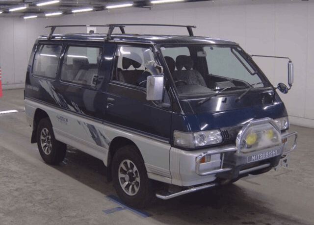 1997 Mitsubishi Delica JDM car for sale — photo 3 of 10