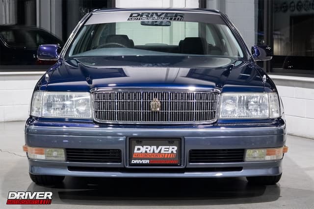 1998 Toyota Crown JDM car for sale — photo 5 of 25
