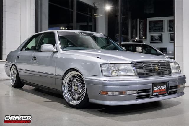 1997 Toyota Crown JDM car for sale — photo 24 of 24