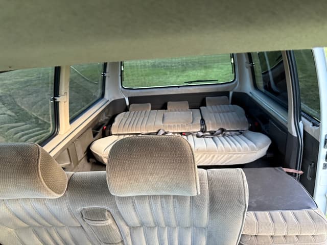 1995 Mitsubishi Pajero JDM car for sale — photo 8 of 21