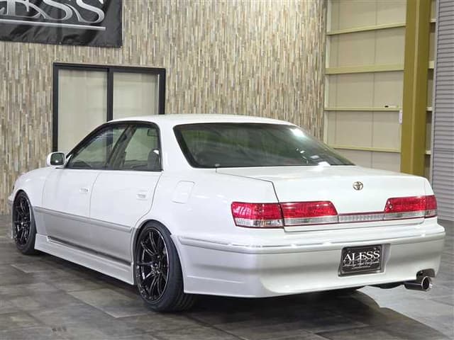 1999 Toyota Mark II JDM car for sale — photo 9 of 25